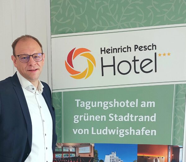 Leitung Hotel, Gastronomie und Tagungszentrum